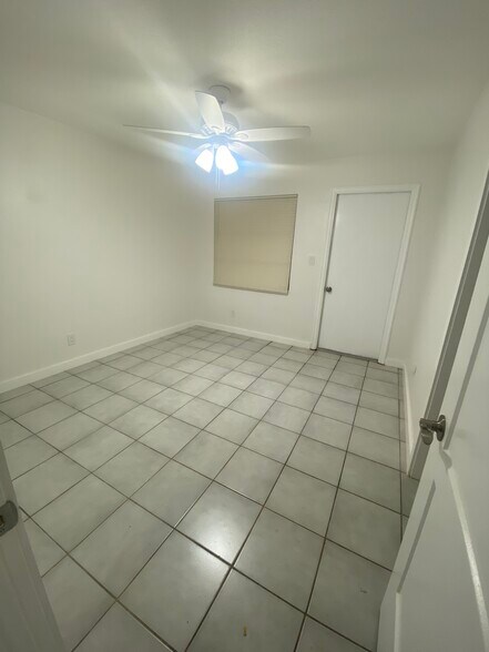 More Photos Of 401 SW 7th Ave, Fort Lauderdale Apartments For Sale