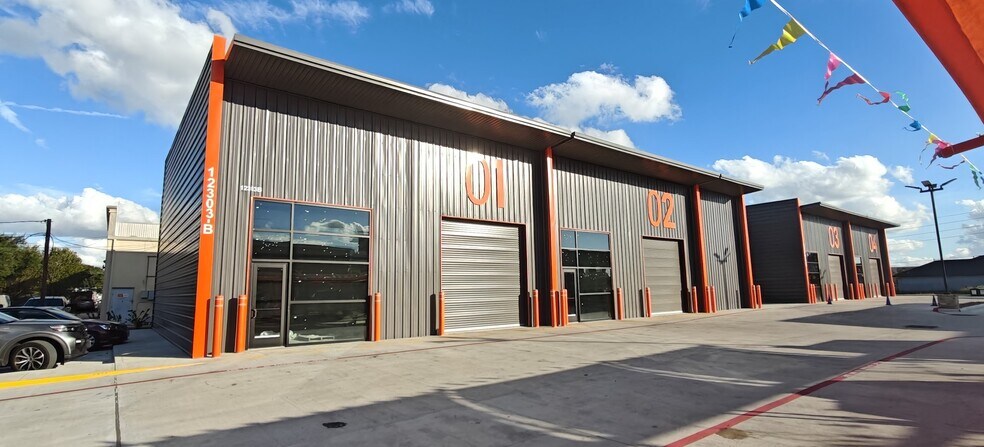 Primary Photo Of 12303 Murphy Rd, Stafford Warehouse For Lease