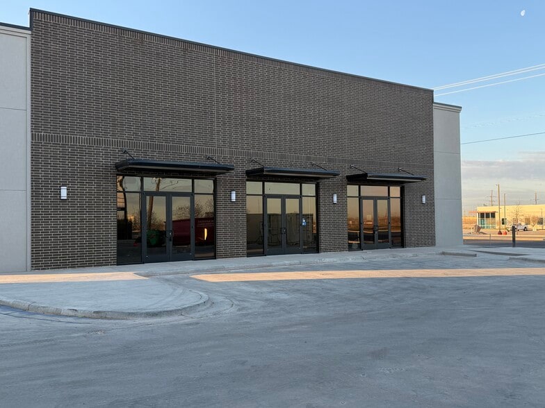 More Photos Of 6900 N State Highway 349, Midland General Retail For Lease
