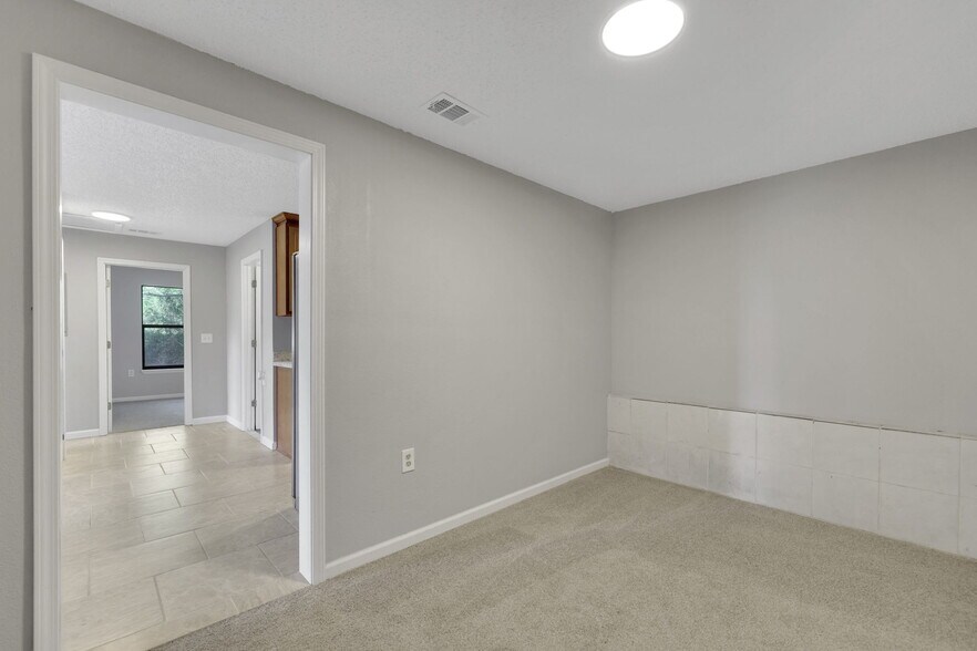 More Photos Of 1133 Girvin Rd, Jacksonville Land For Sale