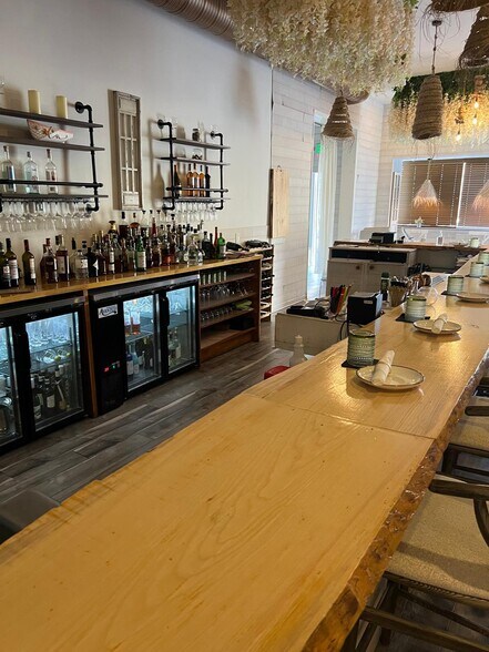 More Photos Of 1101-1103 W 36th St, Baltimore Storefront For Lease