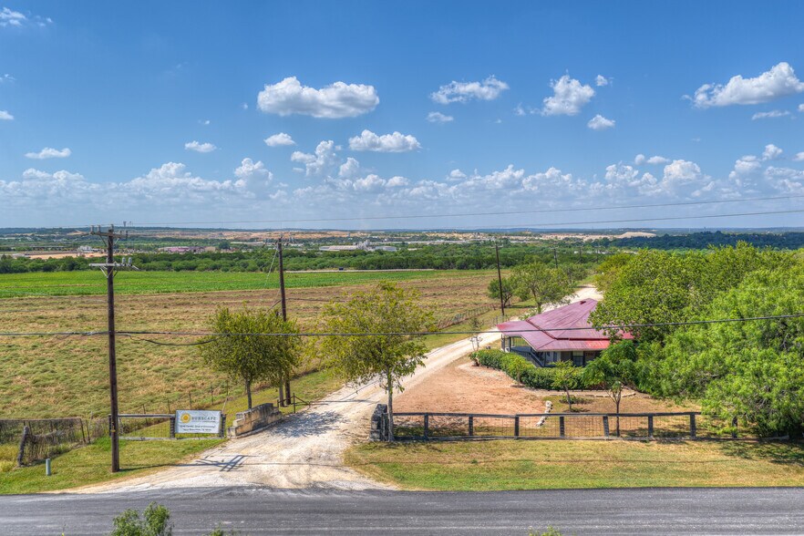 More Photos Of 7846 FM482, New Braunfels Industrial For Sale