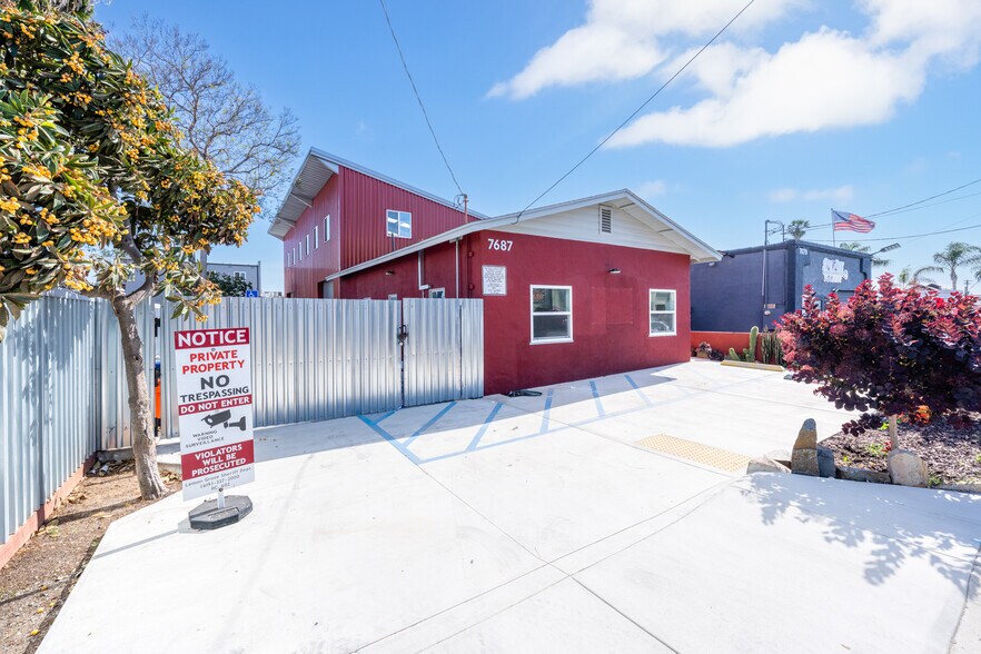 Primary Photo Of 7687 Lemon Ave, Lemon Grove Warehouse For Sale