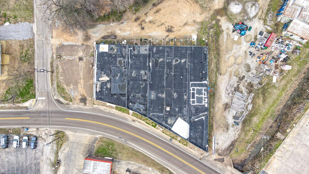 More Photos Of 422 W Liberty Ave, Covington Self Storage For Sale