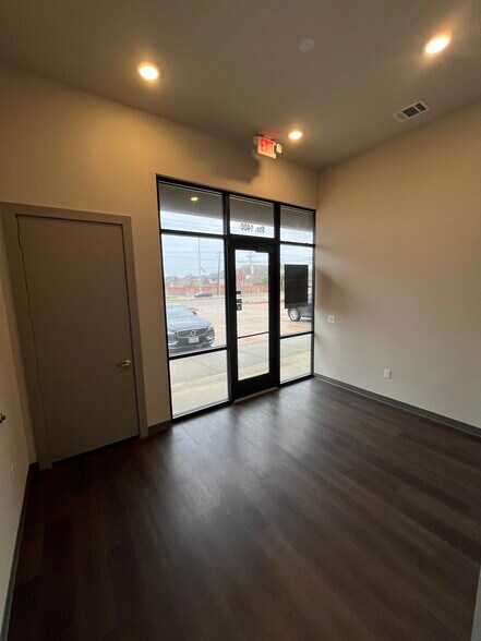 More Photos Of , Plano Office For Sale