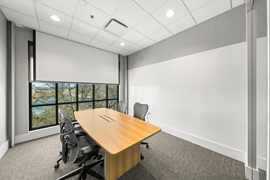 More Photos Of 2099 Thunderhead Rd, Knoxville Loft Creative Space For Sale
