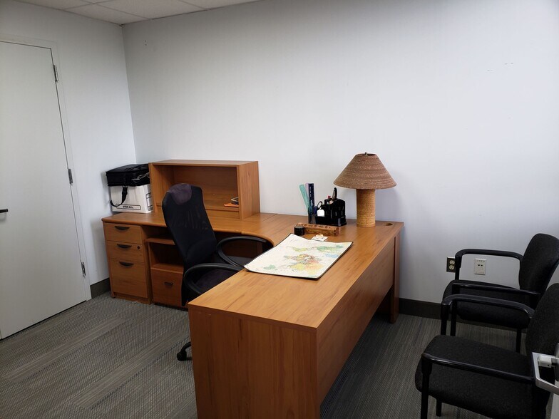 More Photos Of 60 Park Pl, Newark Office For Lease