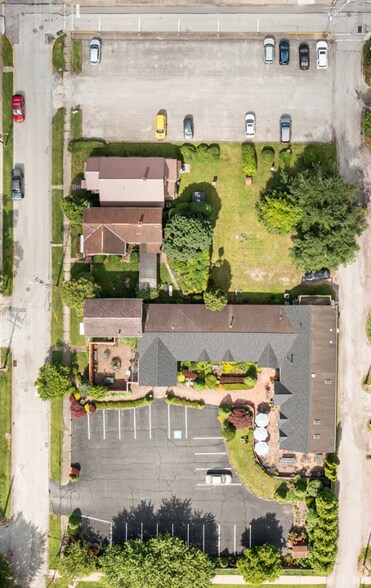 More Photos Of 181 E Brown St, Blairsville Restaurant For Sale