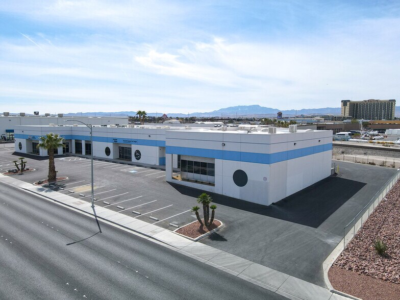 Primary Photo Of 4699 S Valley View Blvd, Las Vegas Light Manufacturing For Lease