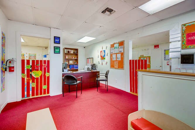 More Photos Of 5310 Interstate Highway 35 S, San Antonio Schools For Sale