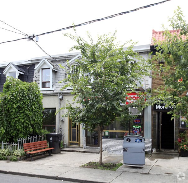 More Photos Of 10 Clinton St, Toronto Storefront Retail Residential For Sale