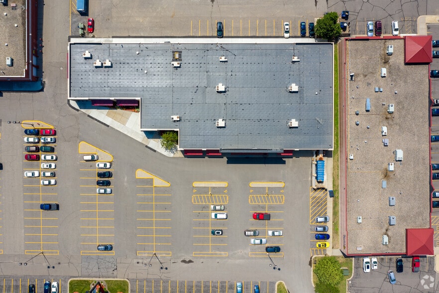 More Photos Of 4134 W Division St, Saint Cloud Unknown For Lease