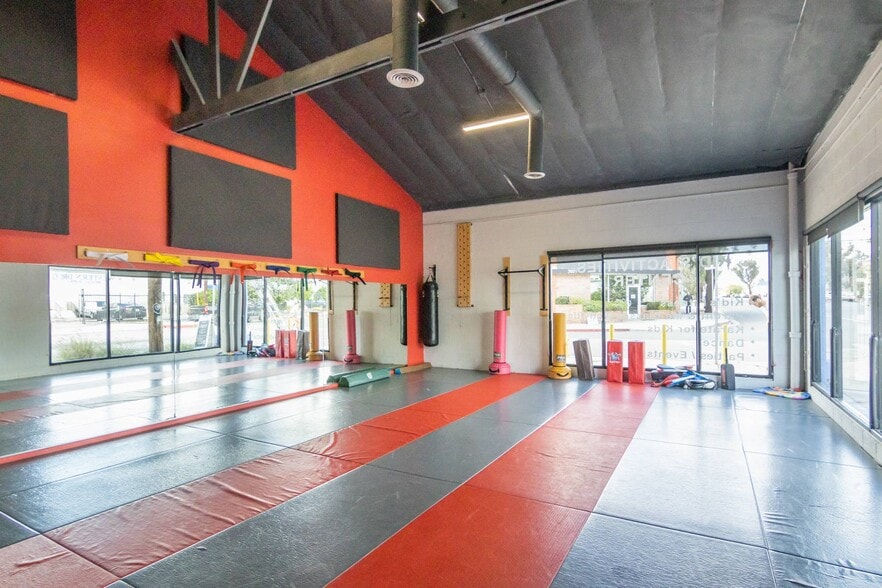 More Photos Of , Los Angeles Unknown For Sale