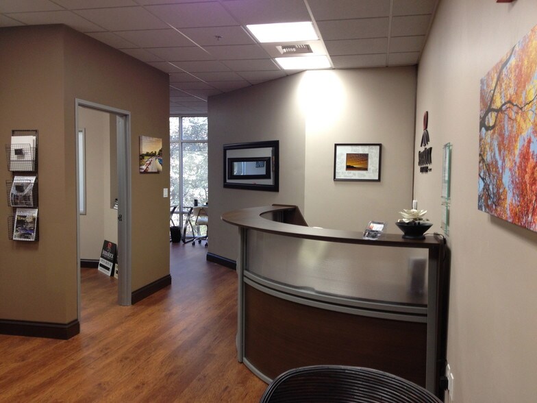 More Photos Of 576 N Sunrise Ave, Roseville Medical For Lease