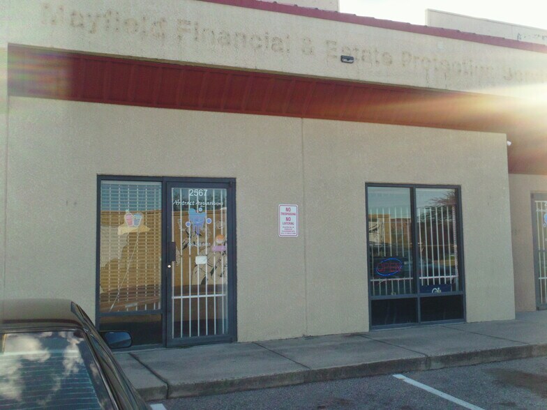 More Photos Of 2567-2579 N 1st Ave, Tucson Office For Sale