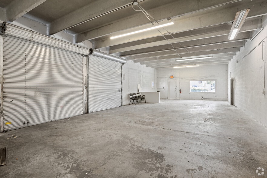 More Photos Of 4255 Westroads Dr, Riviera Beach Unknown For Lease