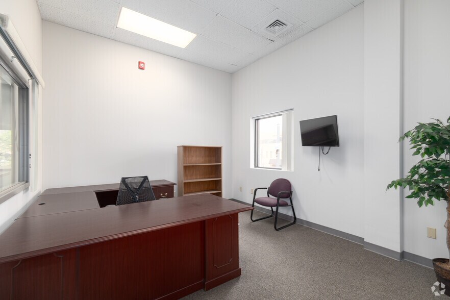 Photo of 1st Floor Ste 4