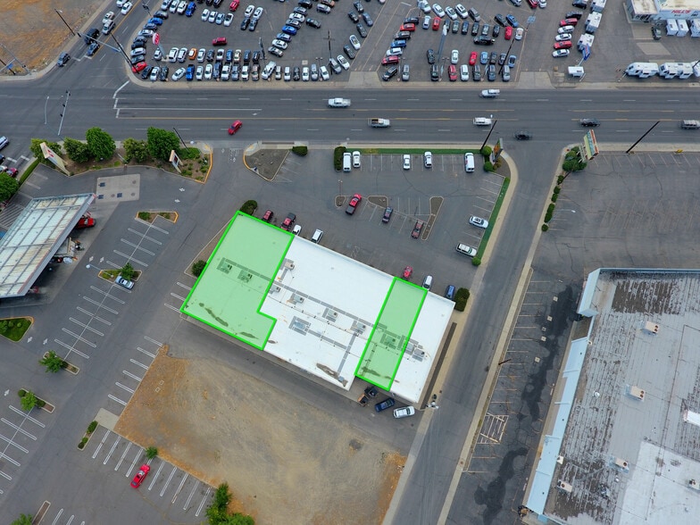 More Photos Of 1731 S 1st St, Yakima Freestanding For Lease