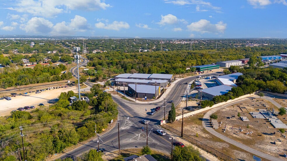 More Photos Of 4503 N Stahl Park, San Antonio Unknown For Lease