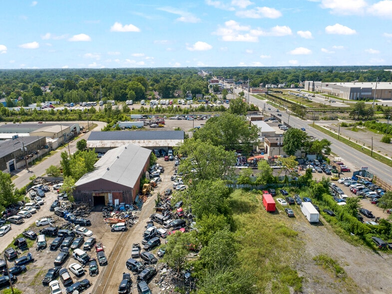 More Photos Of 11435 Schaefer Hwy, Detroit Warehouse For Sale
