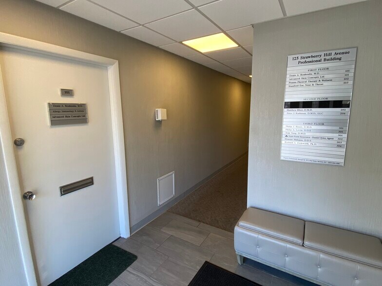 More Photos Of 125 Strawberry Hill Ave, Stamford Medical For Sale