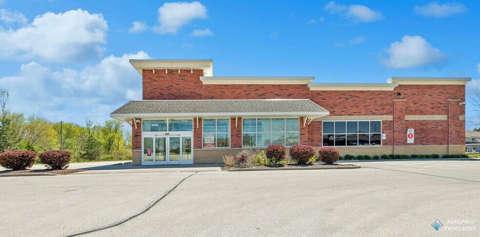 More Photos Of 6905 75th Pl, Pleasant Prairie Supermarket For Lease