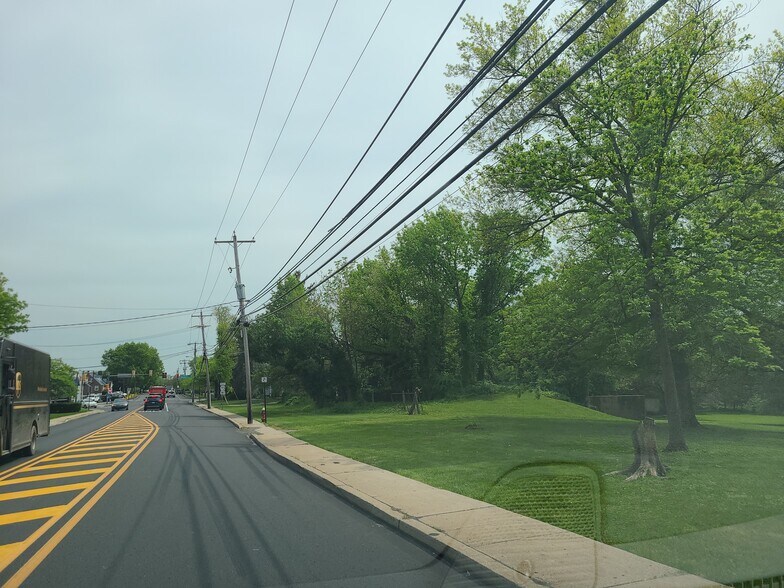 More Photos Of 1500 E Philadelphia Ave, Gilbertsville Land For Lease