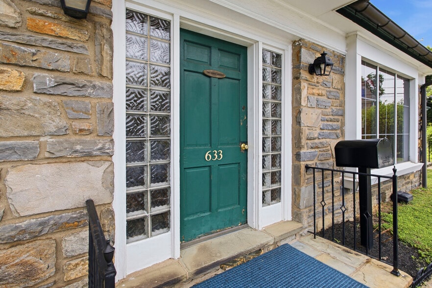 More Photos Of 678 Ferne Blvd, Drexel Hill Office For Sale