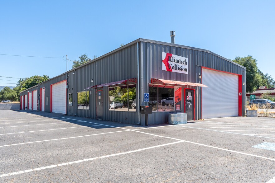 Primary Photo Of 550 Talmage Rd, Ukiah Auto Repair For Lease