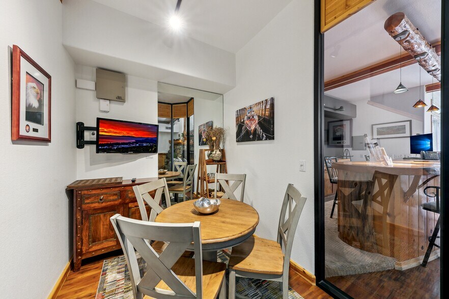 More Photos Of 3045 Harrison Ave, South Lake Tahoe Office For Lease