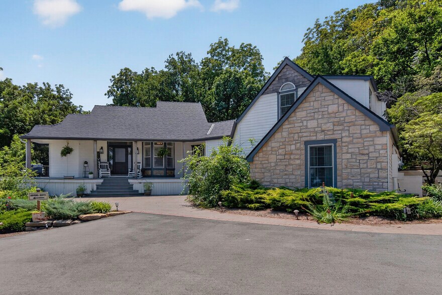 More Photos Of 1558 N 600 Rd, Baldwin City Specialty For Sale