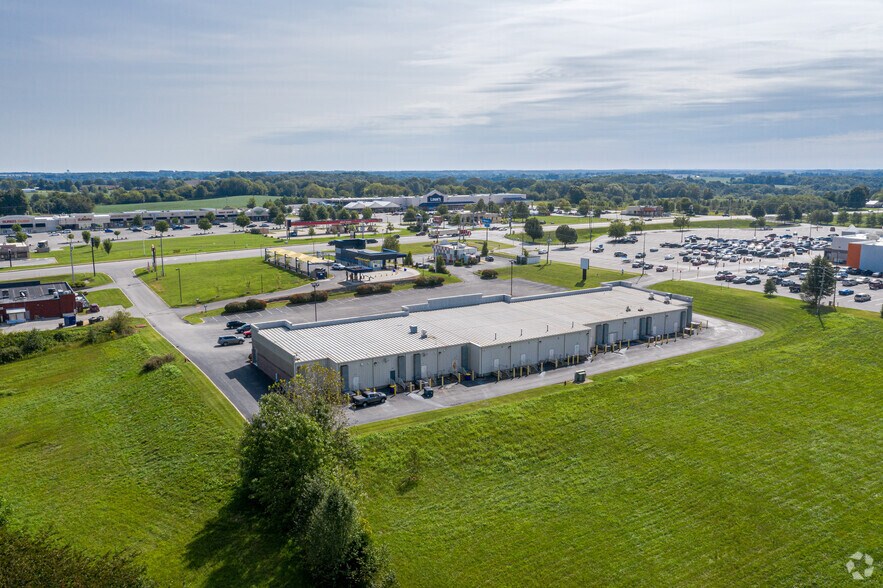 More Photos Of 1440 Nashville Rd, Franklin Unknown For Lease