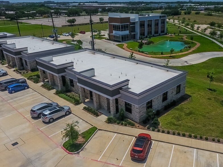 More Photos Of 830 Julie Rivers Dr, Sugar Land Medical For Sale