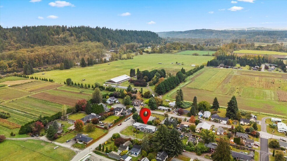 More Photos Of 31624 W Rutherford St, Carnation Apartments For Sale