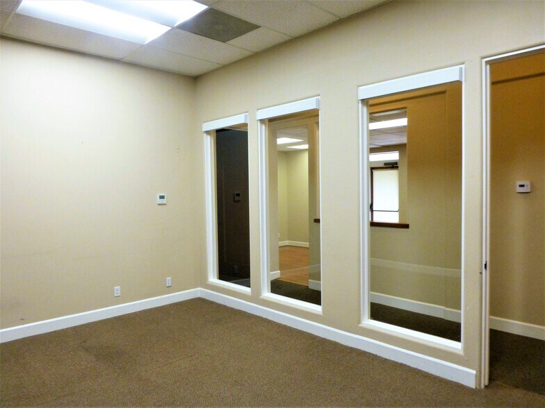 More Photos Of 191 Wilbur Rd, Thousand Oaks Medical For Lease