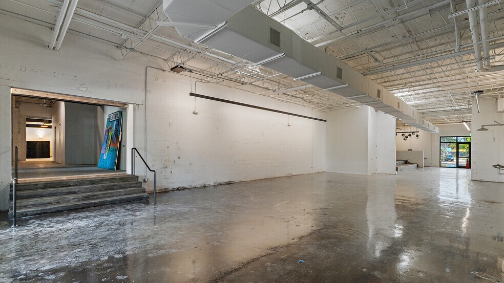 More Photos Of 2534 Terminal Dr S, Saint Petersburg Unknown For Lease