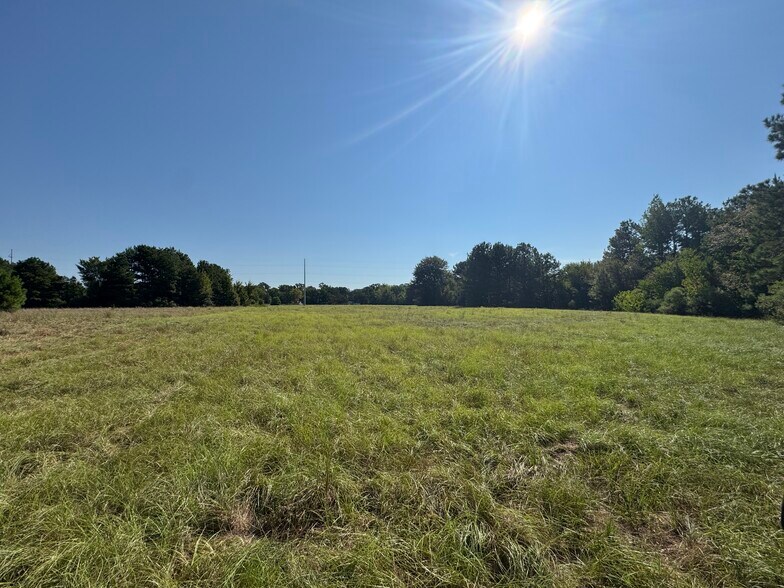 More Photos Of 627 N Hwy 287, Elkhart Land For Sale