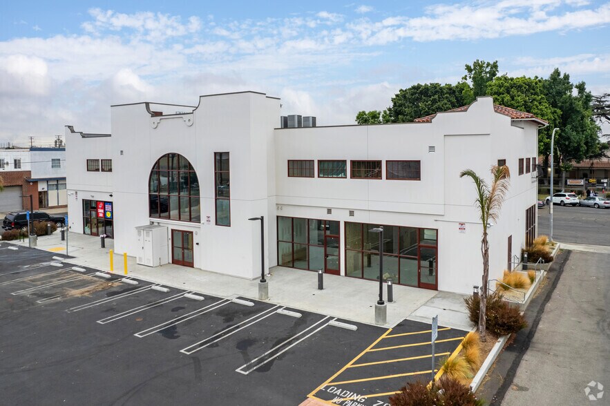 More Photos Of 5707 Pacific Blvd, Huntington Park Storefront Retail Office For Sale