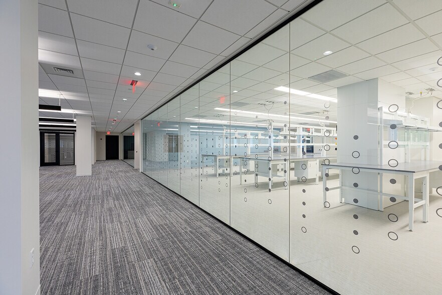 More Photos Of 28 Crosby Dr, Bedford Office For Lease