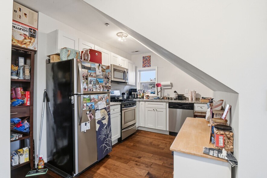 More Photos Of 5 S Main St, Cape May Court House Office Residential For Sale