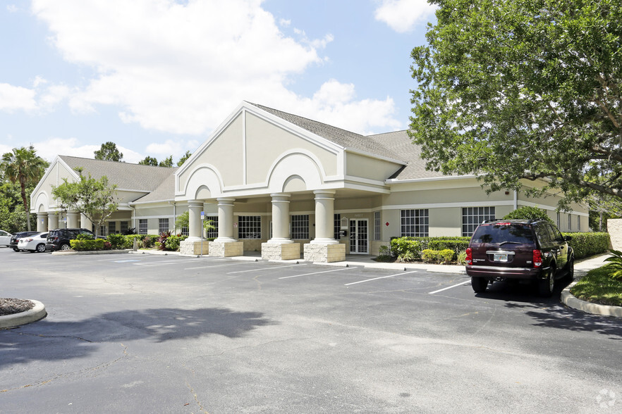 Primary Photo Of 5460 63rd St E, Braden River Medical For Lease