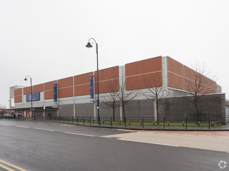 Crown Point Retail Park, Manchester M34 3JP Retail For Lease