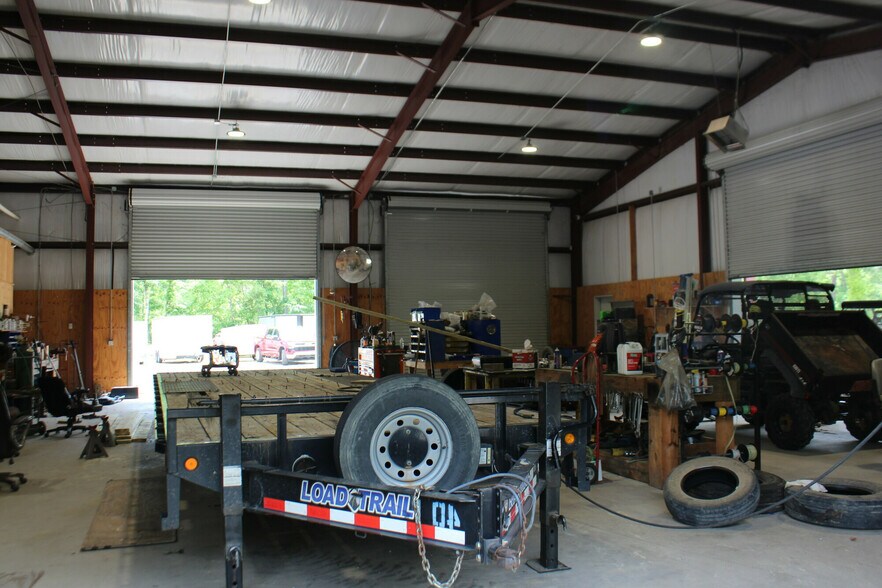 More Photos Of 7674 Hwy 25, Brandon Warehouse For Sale