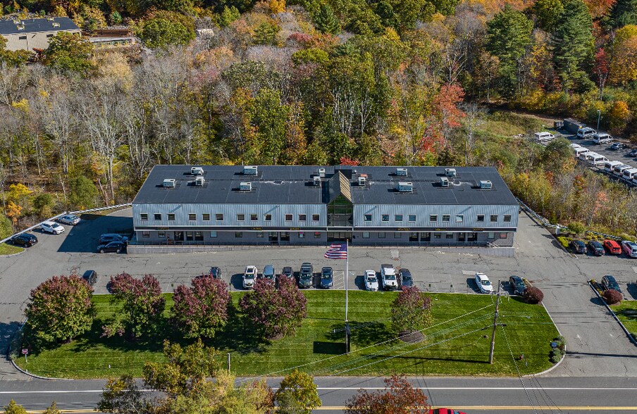 More Photos Of 319 Newburyport Tpke, Rowley Office For Sale