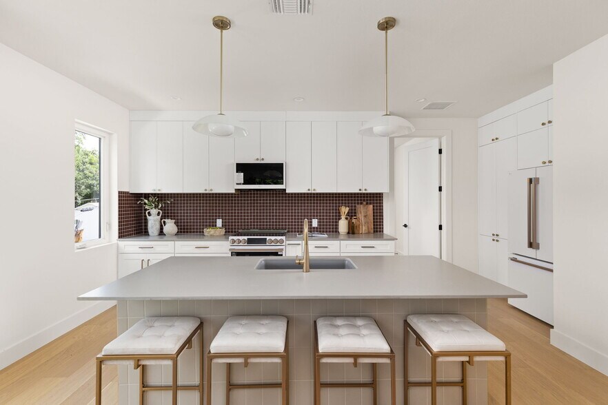 More Photos Of 3528 Gonzales st, Austin Land For Sale