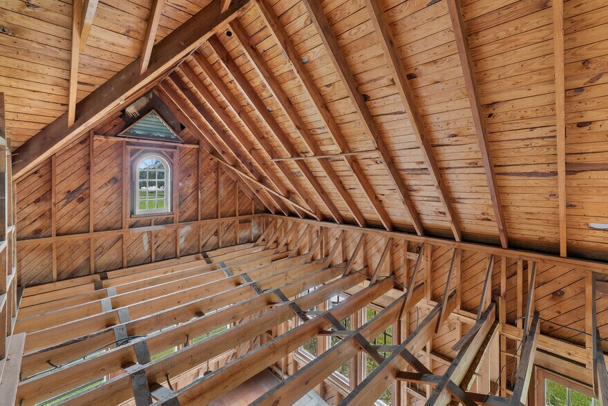 More Photos Of 11026 Ford Ave, Richmond Hill Specialty For Sale