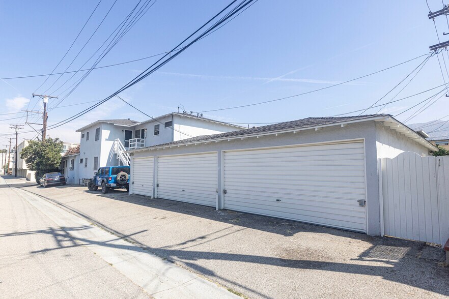 More Photos Of 310-312 Cornell Dr, Burbank Apartments For Sale