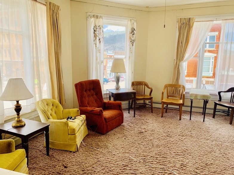 More Photos Of 400 W Victor Ave, Victor Hotel For Sale