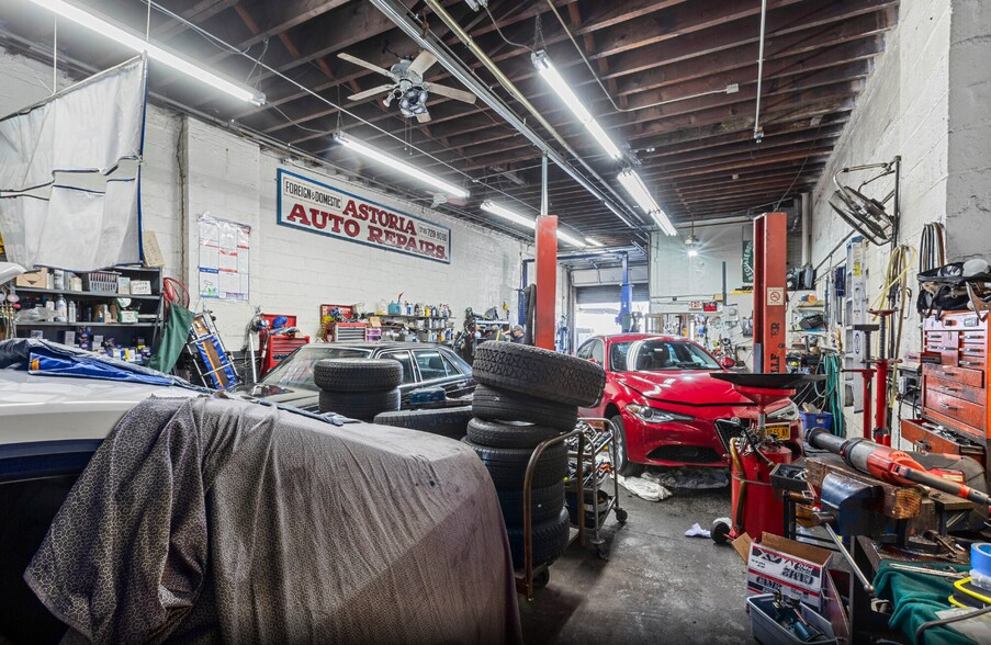 More Photos Of 4914 25th Ave, Woodside Manufacturing For Sale