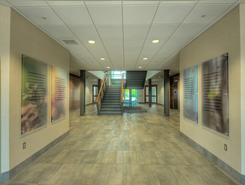 More Photos Of 1720 Spillman Dr, Bethlehem Office For Sale